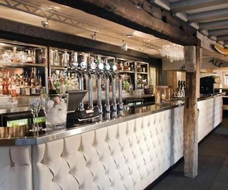 Hotel The Blue Anchor Feering Exterior foto